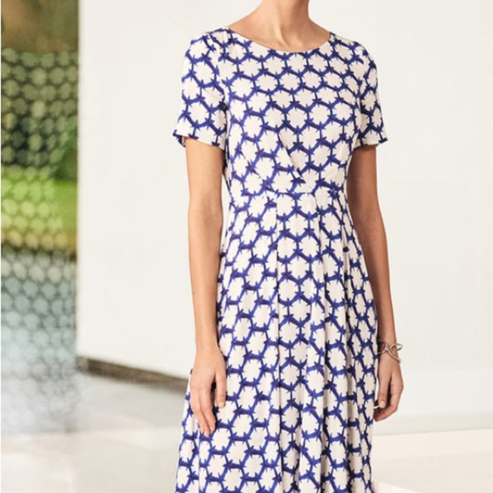 The Fold London Somerby Printed Midi Dress White Blue Asymmetric Hem UK 12 US 8